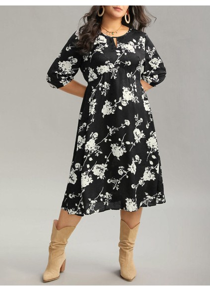 Elegant floral patchwork plus-size women's dress