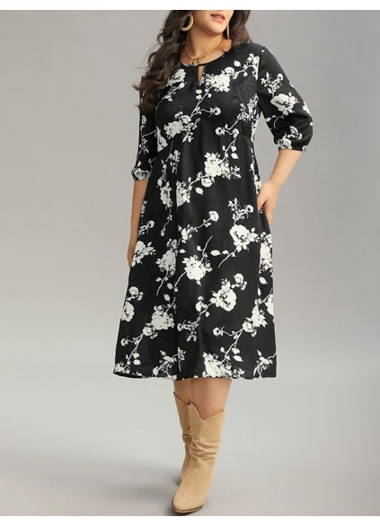 Elegant floral patchwork plus-size women's dress