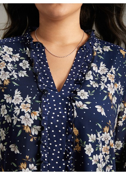 Elegant senior floral long-sleeved shirt