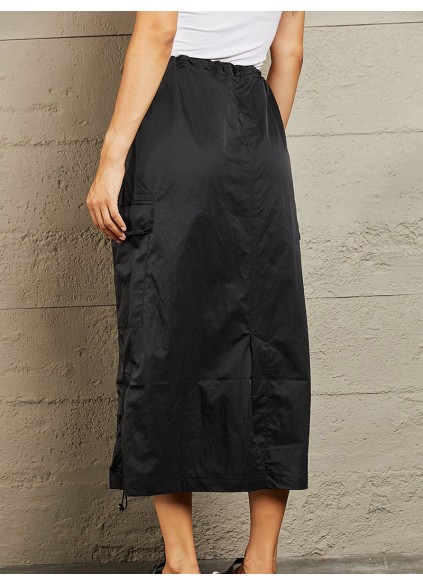 Women's High Waisted Cargo Midi Skirt in Black