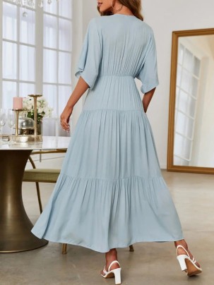 Light blue V-neck full skirt