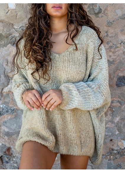 Loose casual V-neck sweater