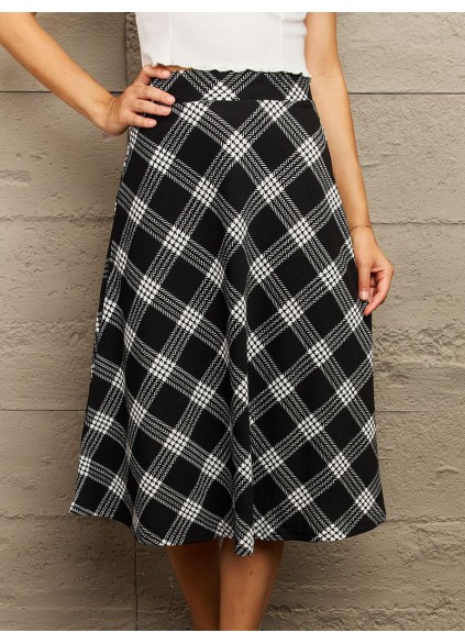 Wide Waistband Knee Length Skirt