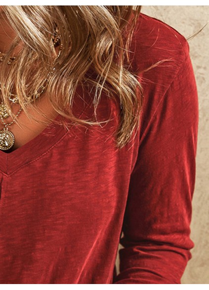 Red Sandalwood V Neck Center Seam Long Sleeve Tee