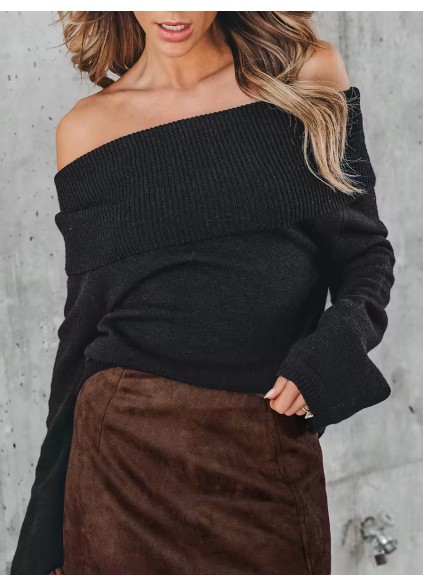 Women's black folded off-shoulder sweater