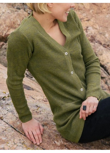 Women's green elegant knitted sweater