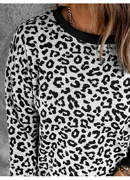 Women's leopard print crew neck sweatshirt