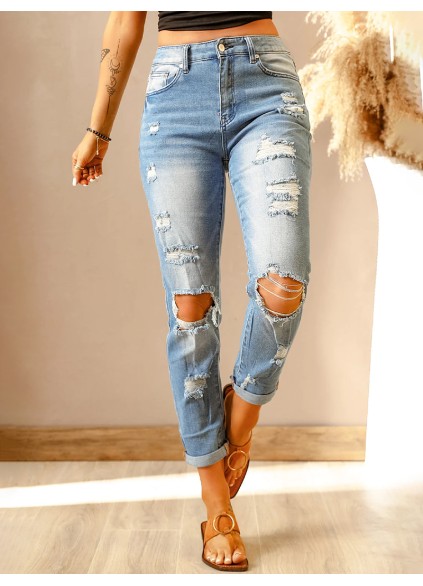 Women's washed classic ripped jeans