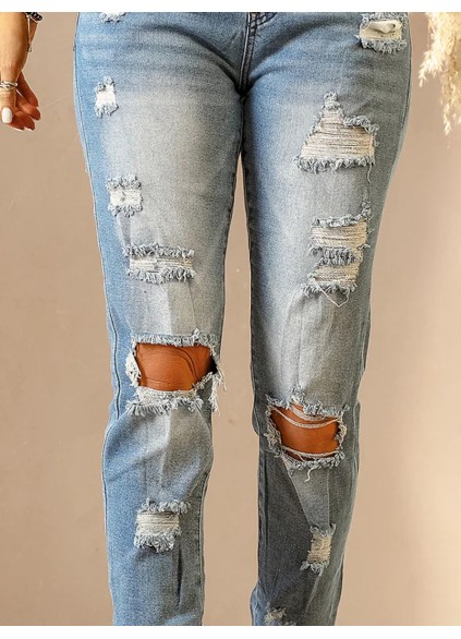 Women's washed classic ripped jeans